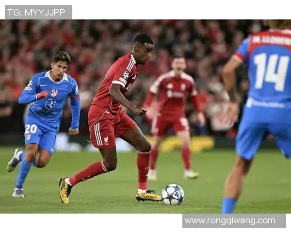 意甲激战：多特蒙德与利物浦鏖战至平局全场沸腾瞬间回顾