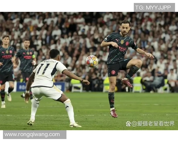 意甲焦点战巴黎圣日耳曼与曼城互交白卷争议判罚引发全场热议