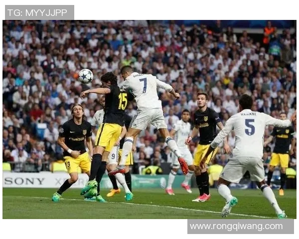 德甲赛场惊现冷门马竞绝杀里昂引爆全场激情瞬间