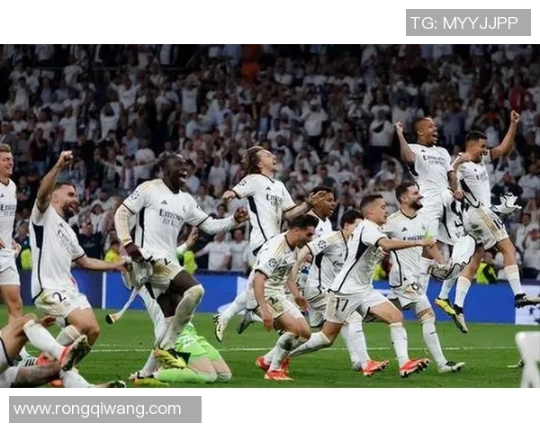 意甲赛场惊现大逆转皇马狂胜利物浦引发全场沸腾